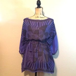 Fun shear kimono top.